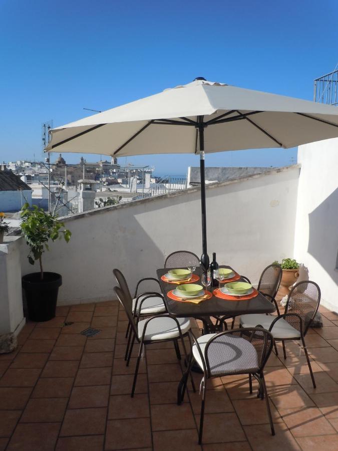 Casa Josephina - Three Level Stone Home With Balcony, 2 Roof Terraces & Sea Views Ostuni Exterior foto